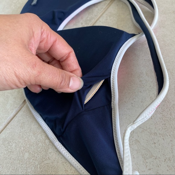 AERIE Bikini Top A9 - Picture 8 of 9